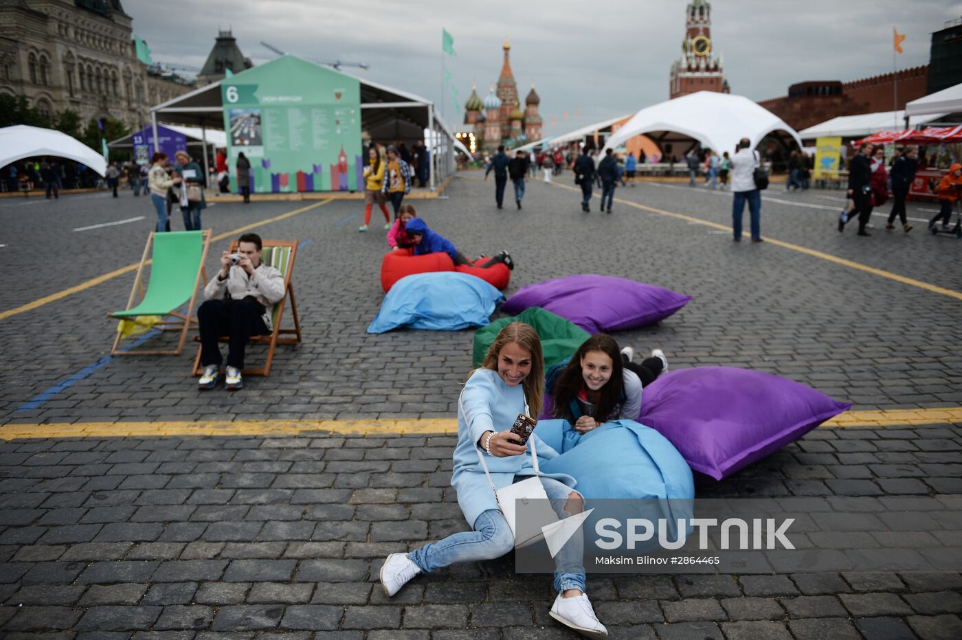 Moscow hosts "Red Square" book festival. Third day