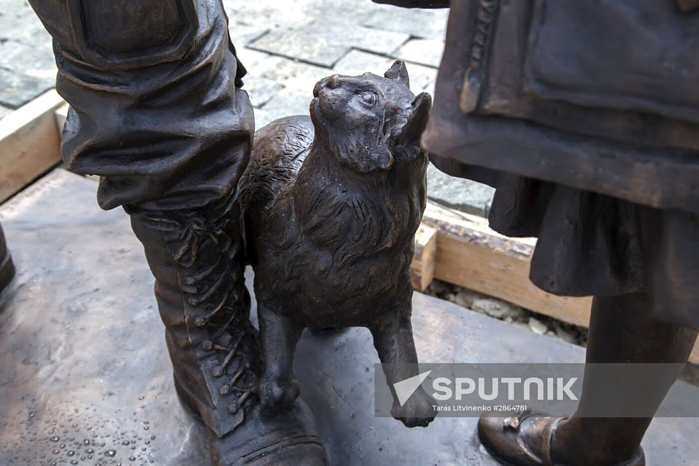 The Polite People monument installed in Simferopol