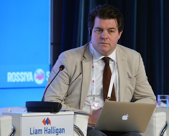 Forum "The New Era of Journalism: Farewell to Mainstream"