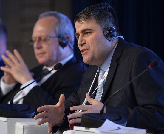 Forum "The New Era of Journalism: Farewell to Mainstream"