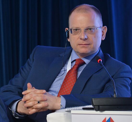 Forum "The New Era of Journalism: Farewell to Mainstream"