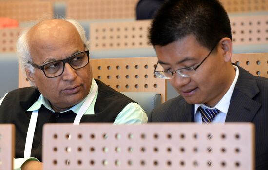 Forum "The New Era of Journalism: Farewell to Mainstream"