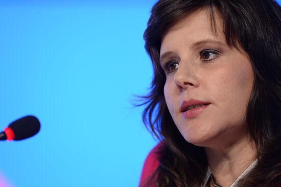 Forum "The New Era of Journalism: Farewell to Mainstream"