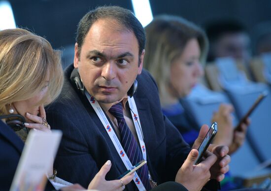 Forum "The New Era of Journalism: Farewell to Mainstream"