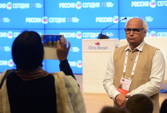 International Media Forum "New Era of Journalism: Farewell to Mainstream." Day Two