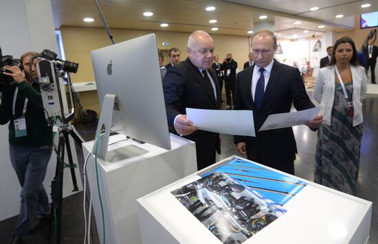 President Vladimir Putin visits Rossiya Segodnya International Information Agency