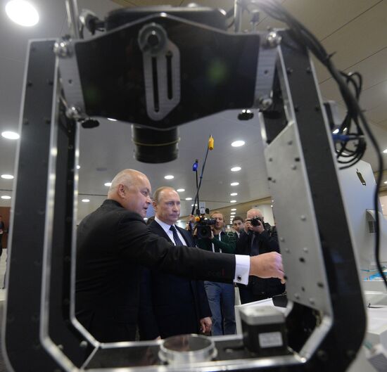 President Vladimir Putin visits Rossiya Segodnya International Information Agency