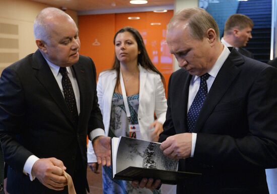 President Vladimir Putin visits Rossiya Segodnya International Information Agency