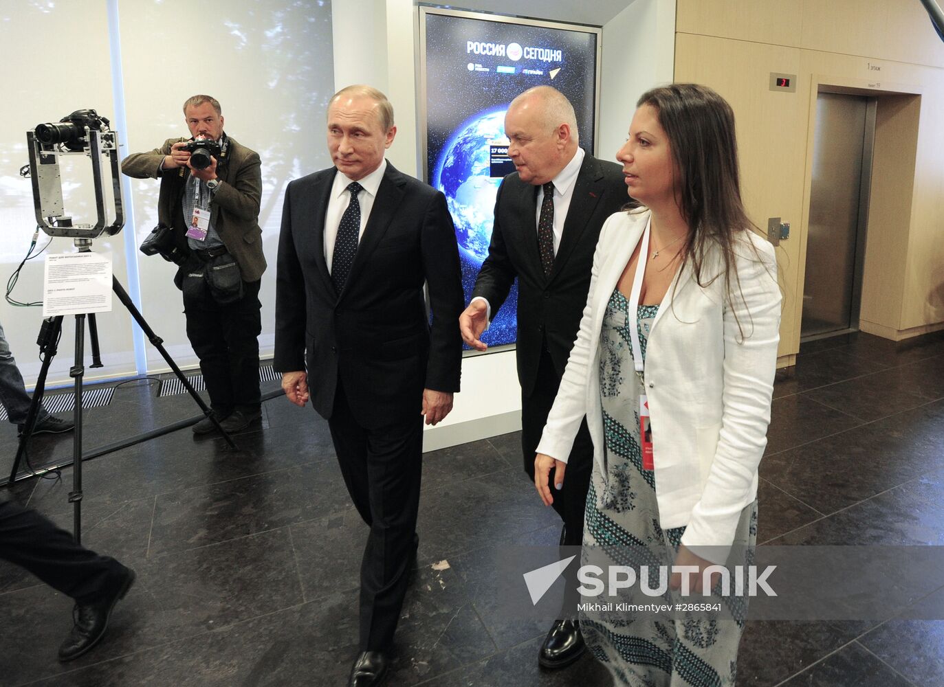 President Vladimir Putin visits Rossiya Segodnya International Information Agency