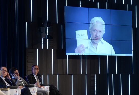 New Era of Journalism: Farewell to Mainstream forum. Day two