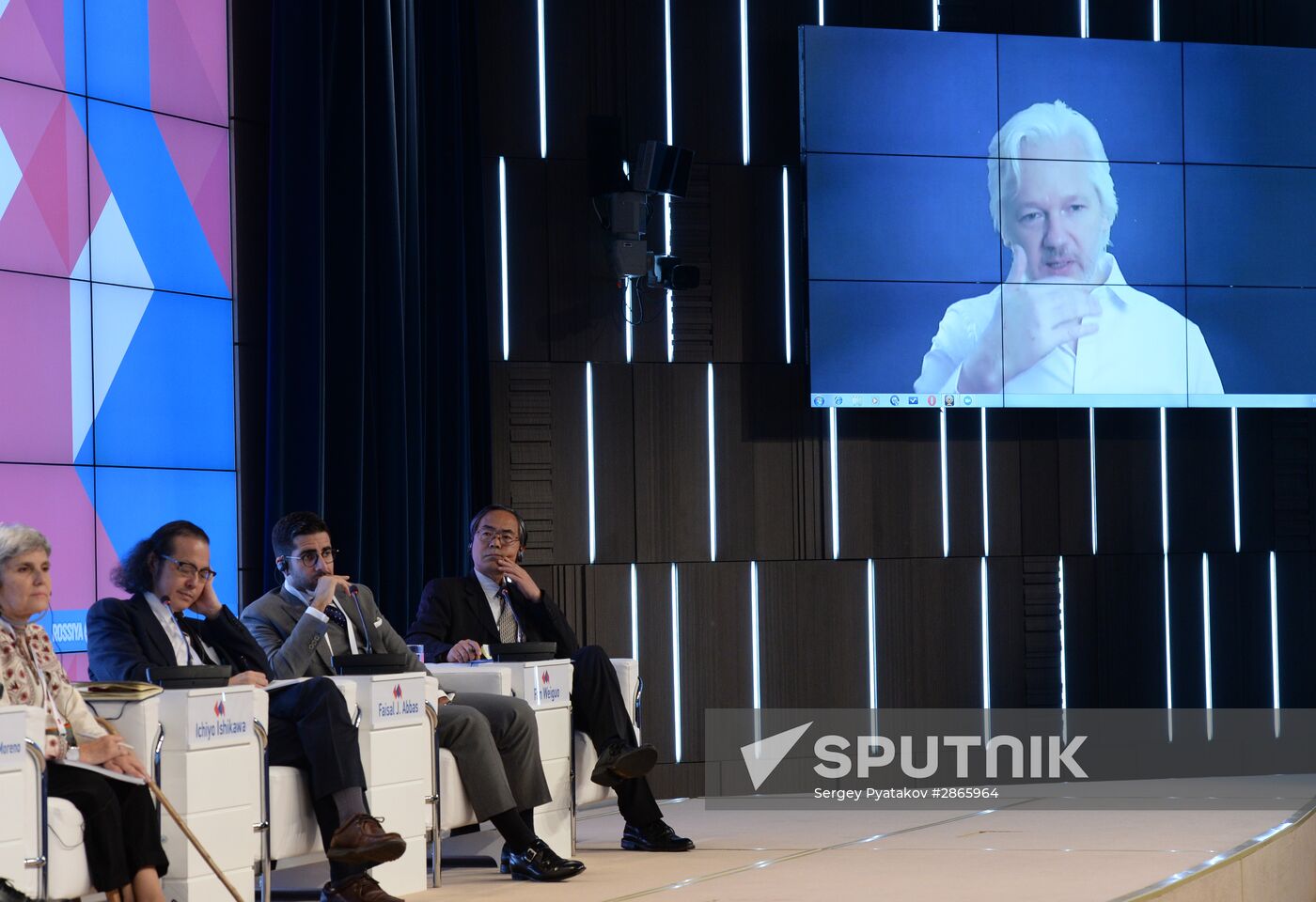 New Era of Journalism: Farewell to Mainstream forum. Day two