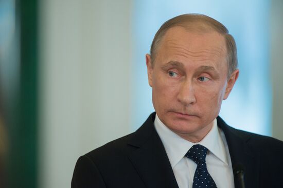 Russian President Vladimir Putin meets with Israeli Prime Minister Benjamin Netanyahu