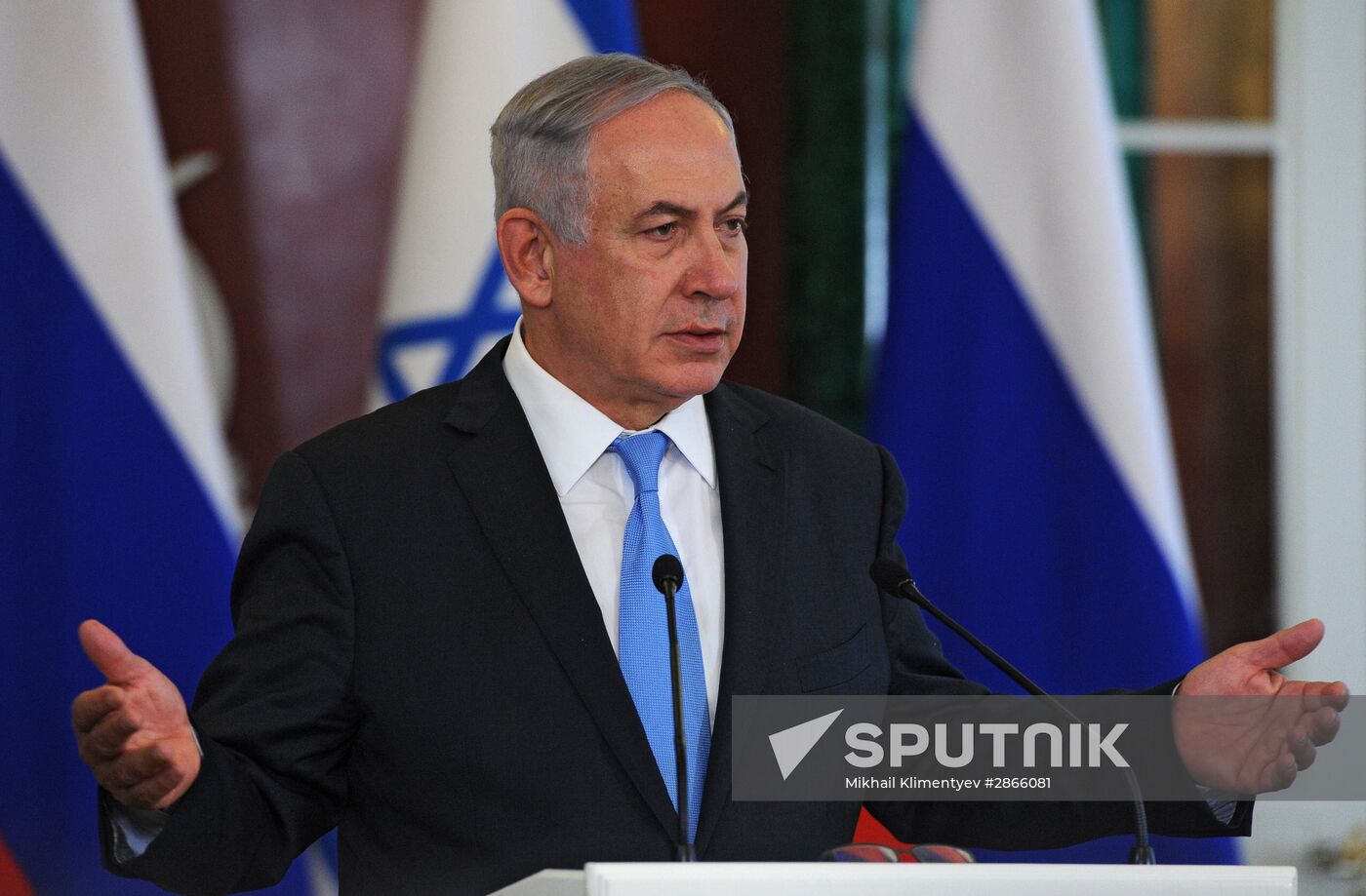 Russian President Vladimir Putin meets with Israeli Prime Minister Benjamin Netanyahu