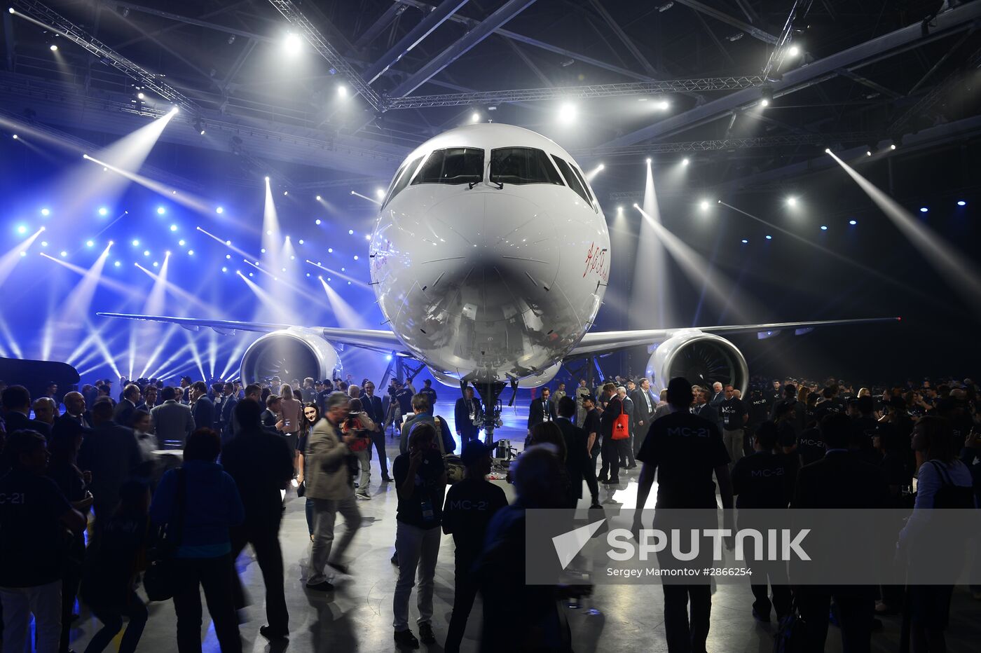 Rolling out an Irkut MC-21-300 "Airliner of the 21st Century" in Irkutsk