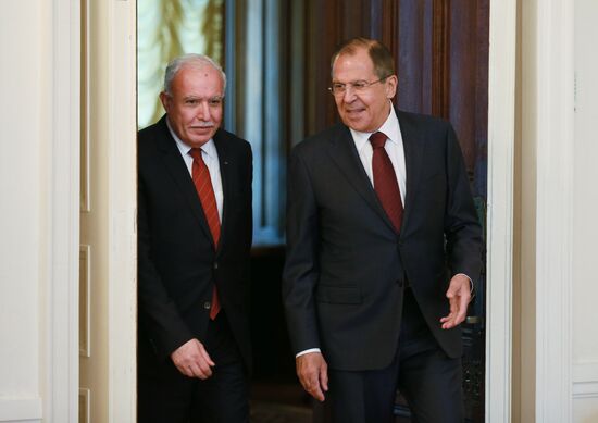 Foreign Minister Sergey Lavrov meets with Foreign Minister of Palestine Riad Malki
