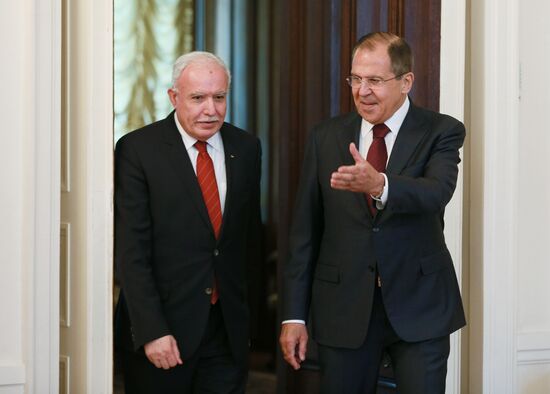 Foreign Minister Sergey Lavrov meets with Foreign Minister of Palestine Riad Malki