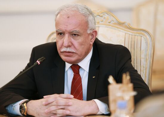 Foreign Minister Sergey Lavrov meets with Foreign Minister of Palestine Riad Malki