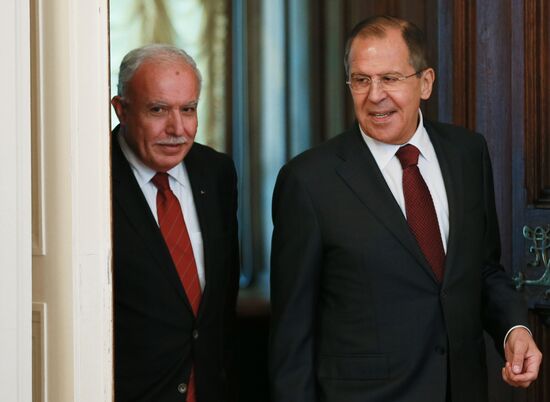 Foreign Minister Sergey Lavrov meets with Foreign Minister of Palestine Riad Malki