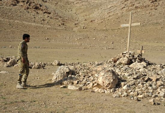 Kurdish fighters against ISIS