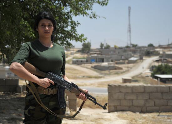 Kurdish fighters against ISIS