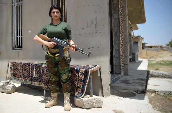 Kurdish fighters against ISIS