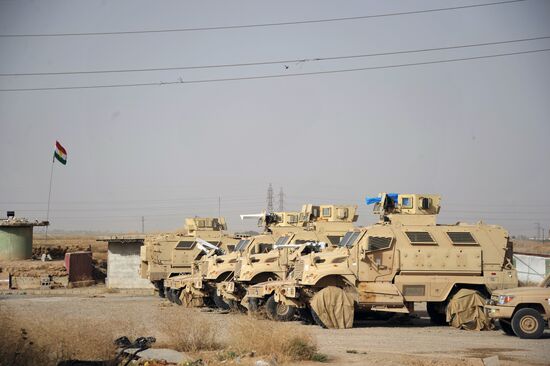 Kurdish fighters against ISIS