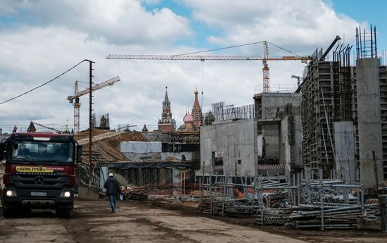 Construction of Zaryadye Park