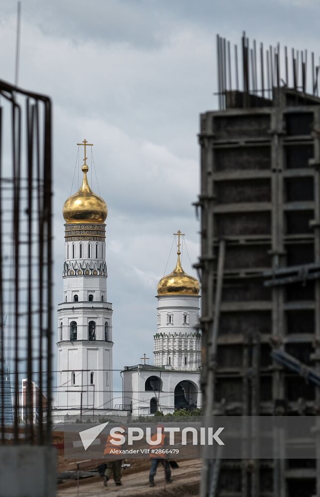 Construction of Zaryadye Park