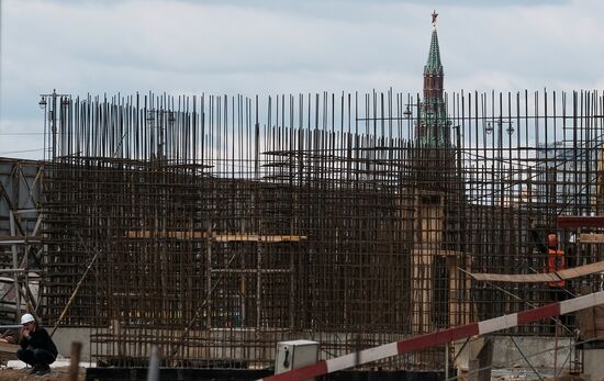 Construction of Zaryadye Park