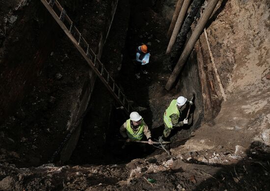 Archaeological excavation in Zaryadye Park