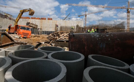 Construction of Zaryadye Park