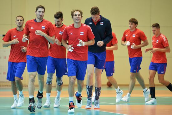 Russian men's national volleyball team holds training session