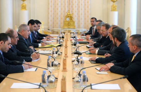 Russian Foreign Minister Sergei Lavrov meets with Foreign Minister of Jordan Nasser Judeh