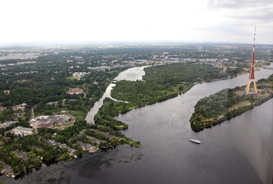 Cities of the world. Riga