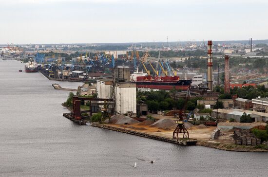 Cities of the world. Riga