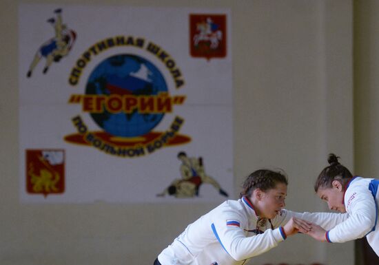 Women's freestyle wrestling national team prepares for the Olympic Games