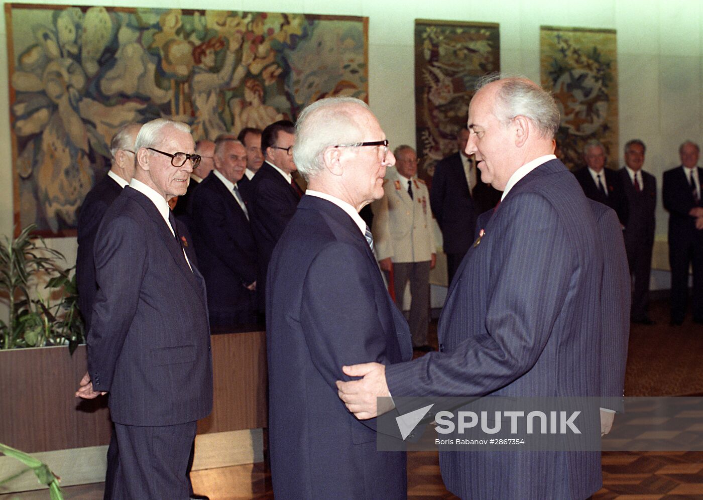 Celebrating GDR's 40th anniversary