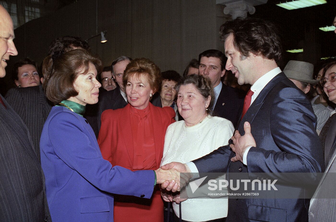 Danielle Mitterrand's visit to Soviet Union