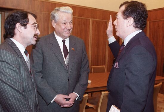 Boris Yeltsin meets with President of World Jewish Congress Edgar Bronfman