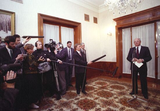 Mikhail Gorbachev in Novo-Ogaryovo