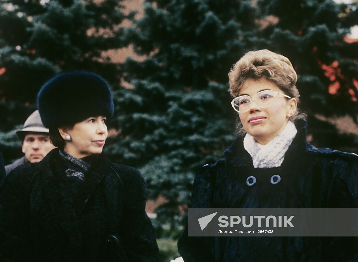 Raisa Gorbacheva and her daughter Irina