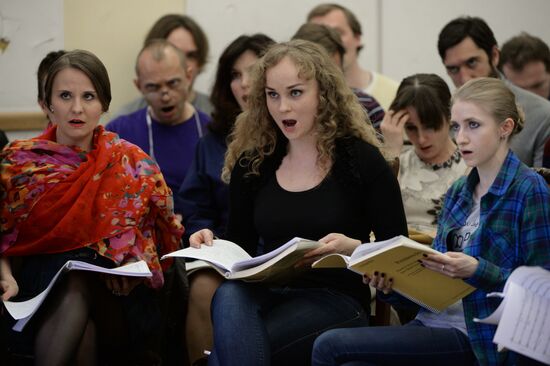 Press conference and presentation of Passion of Luke choir and instrumental composition