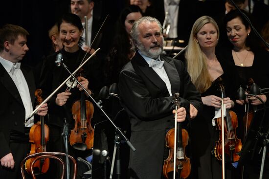 Press conference and presentation of Passion of Luke choir and instrumental composition