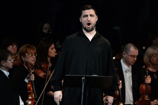 Press conference and premiere of St. Luke Passion choir and orchestra piece