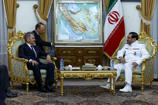 Defense Mnister Sergei Shoigu visits Turkmenistan and Iran