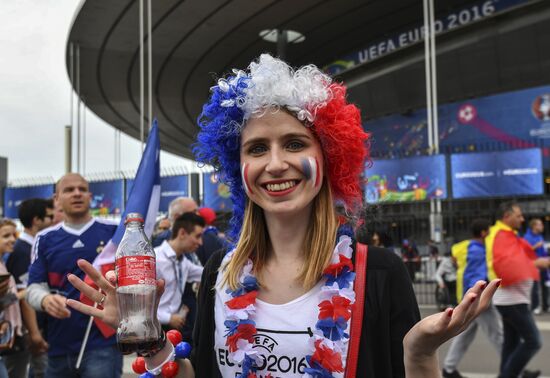 2016 UEFA European Championship. France vs. Romania
