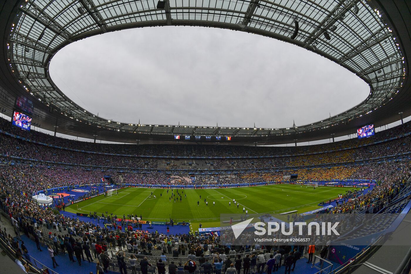 2016 UEFA European Championship. France vs. Romania