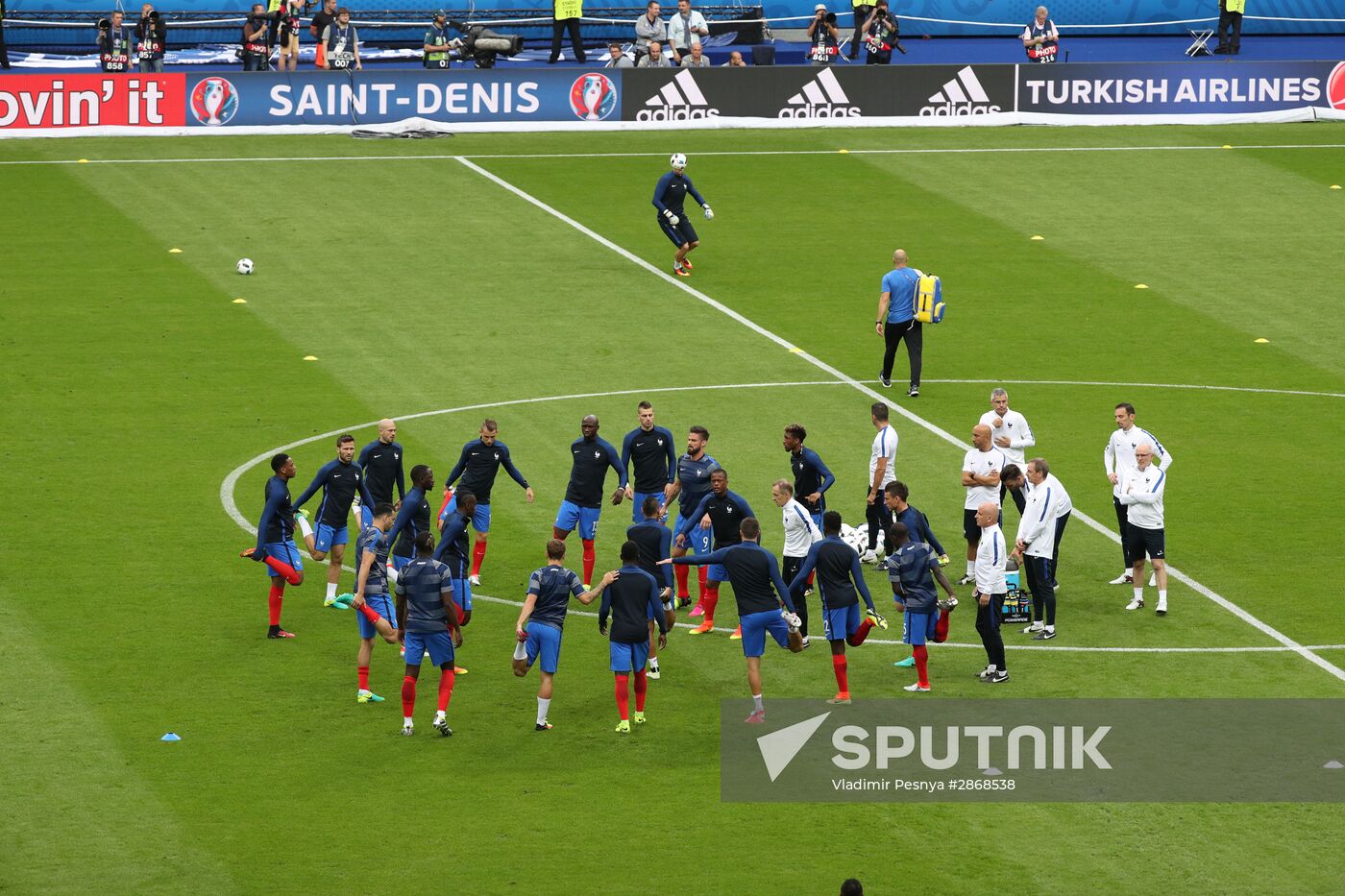 2016 UEFA European Championship. France vs. Romania