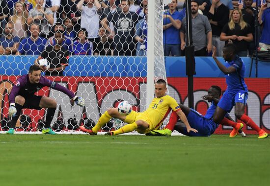 2016 UEFA European Championship. France vs. Romania