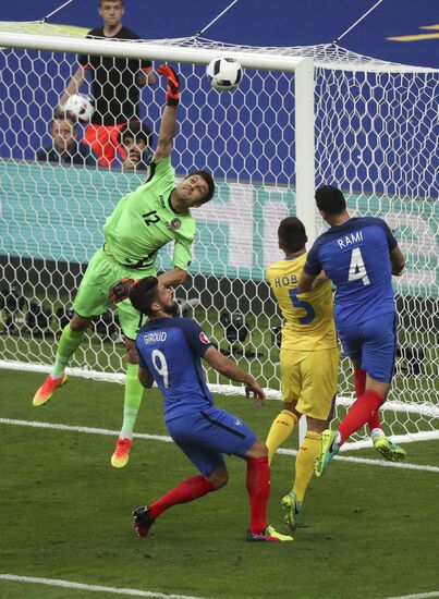 2016 UEFA European Championship. France vs. Romania